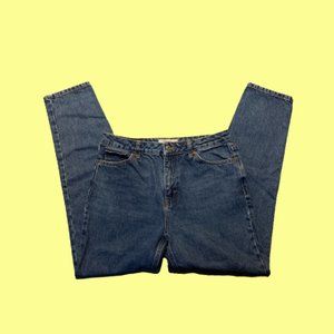 Blue High waisted Mom Jeans from Top Shop 💕